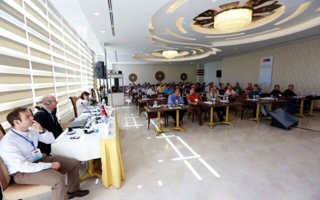 Liparis Resort Hotel & Spa