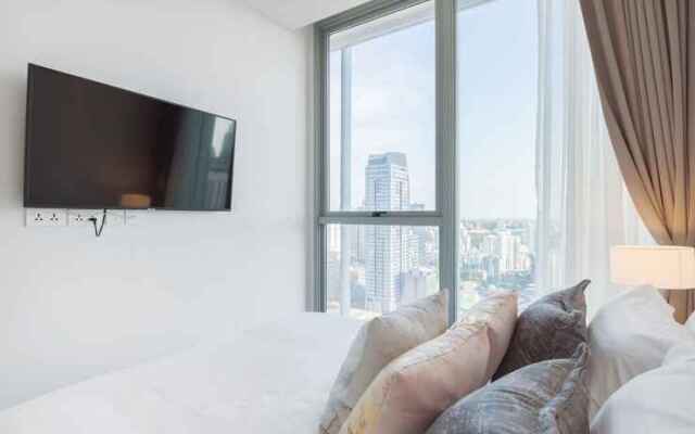 Hyde Sukhumvit 11 By Favstay