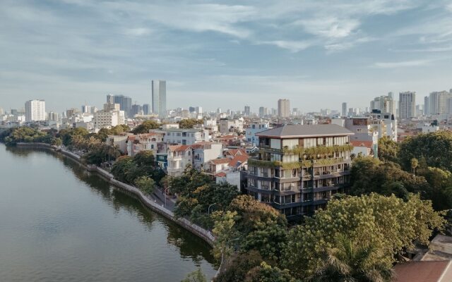 Moon West Lake Serviced Apartment