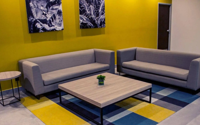 City Express Plus by Marriott Monterrey Galerias