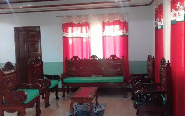Den's Transient House