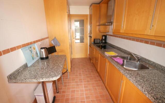 Salinas. Apartment for 4. Terrace/Parking/Pools/Gym/4mins beach