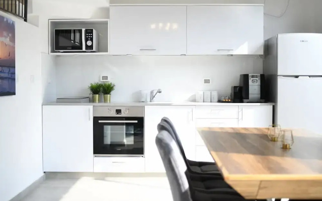 AirTLV Deluxe Jaffa Apartments