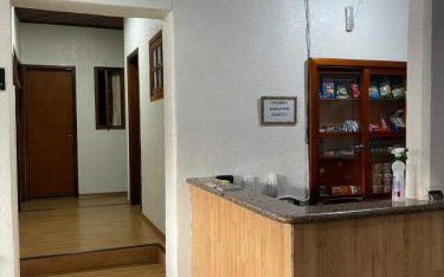 Hotel Lara's
