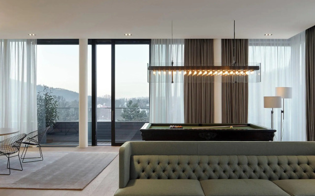 Roomers Baden-Baden, Autograph Collection