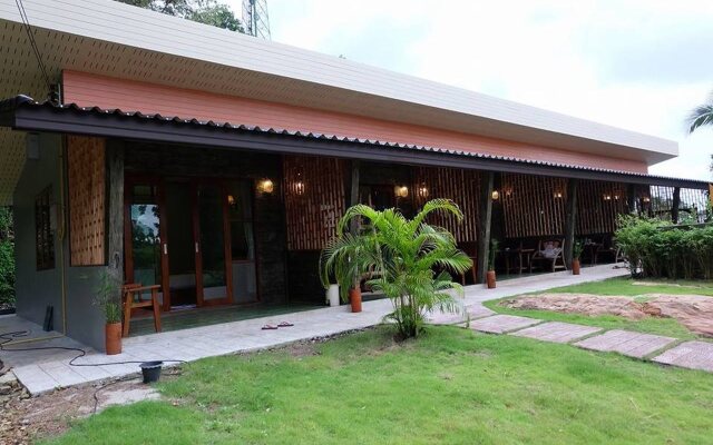 Dara Homestay