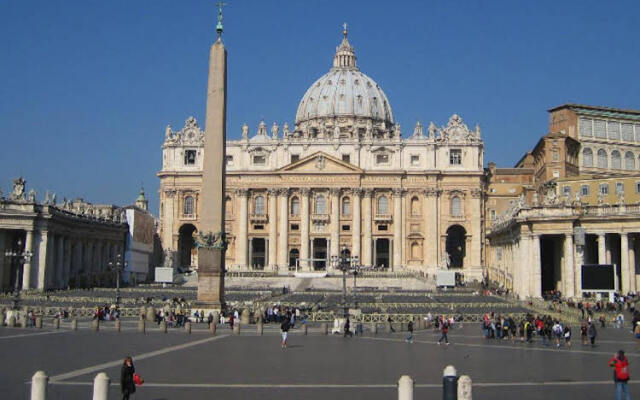 Vatican Green House