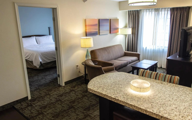 Staybridge Suites Minot by IHG