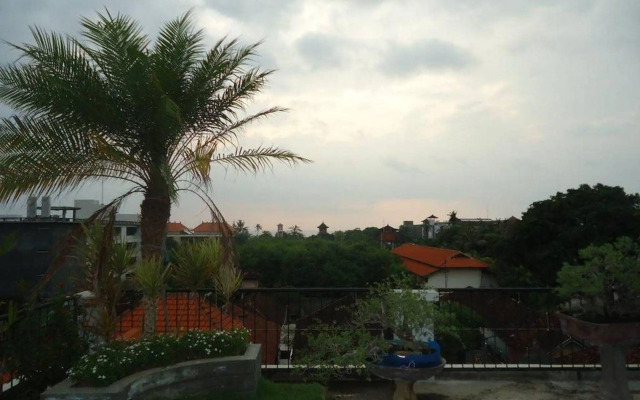 Kondra Premiere Guest House Kuta