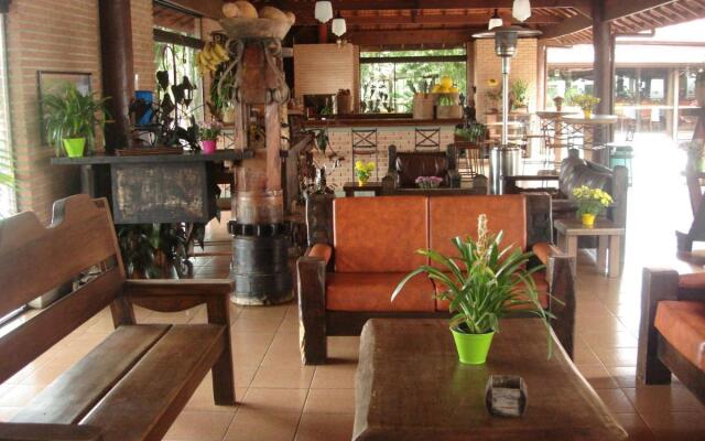 Hotel Estância Atibainha