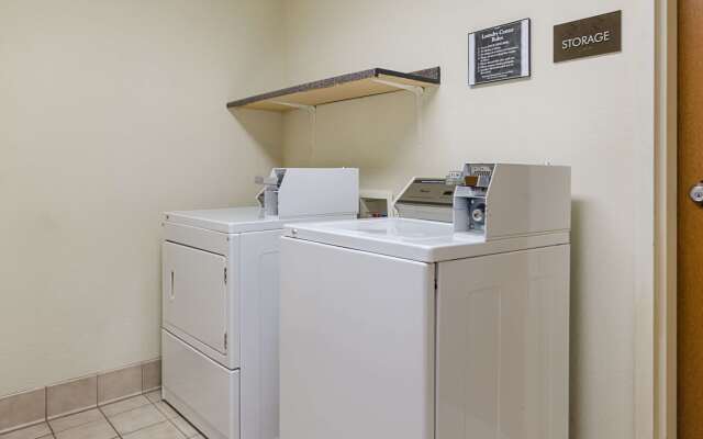 Quality Suites Springdale West I-49