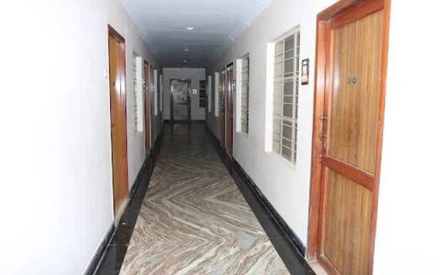 Hotel Ratnam