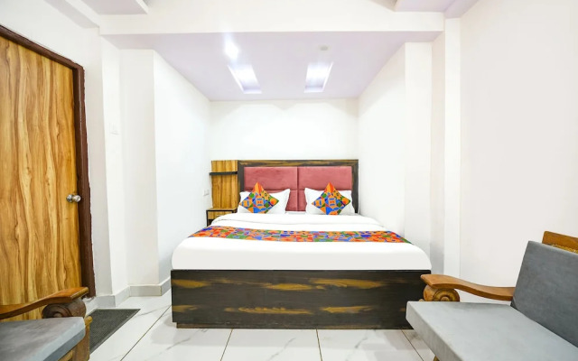 Fabhotel Beer Castle