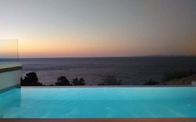 Fiore Suites