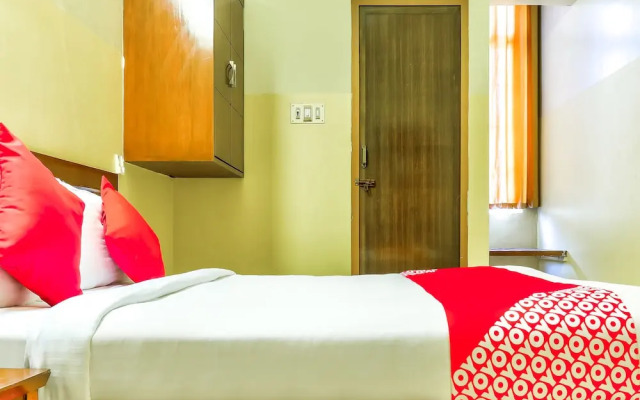 OYO Townhouse 142 Vadapalani