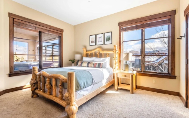 Three Kings - Slopeside