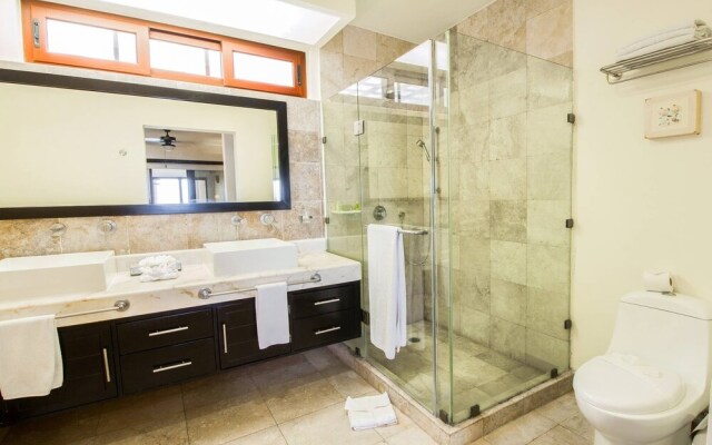 El Farocoral 3 Bedroom Penthouse