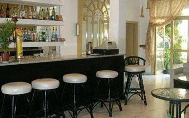 Geotanya Apartments
