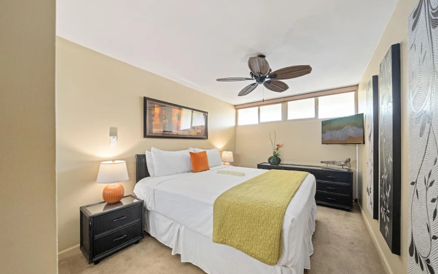 Kahana Reef 215 in Lahaina