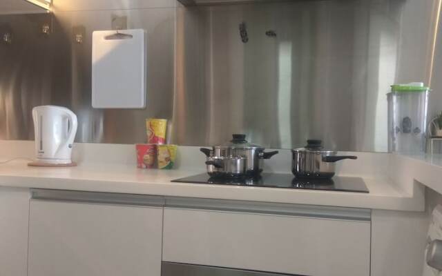 M City Apartment