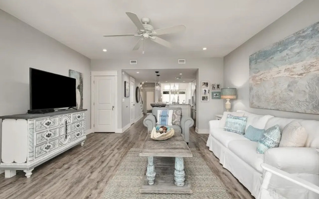 Beachwalk Villa 5072