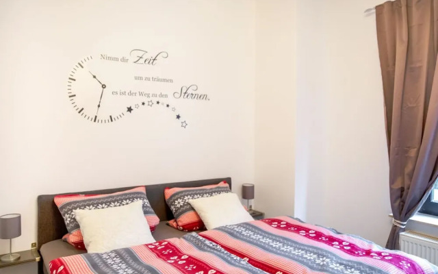 Simplistic Apartment in Neukieritzsch With Garden