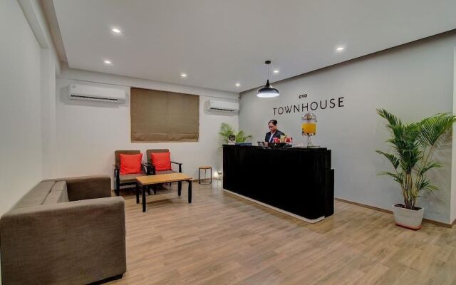 OYO Townhouse 049 HSR Layout