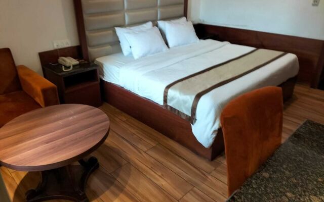 Hotel Ambica Katra