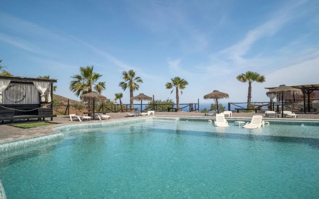 Two Houses With Shared Pool Chillout and see Views