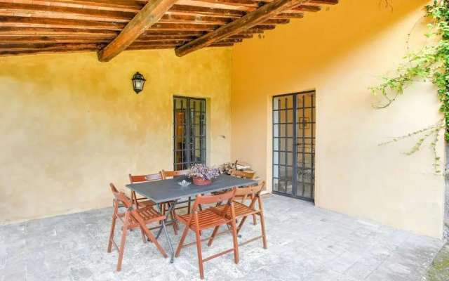 Belvilla by OYO Rustic House With Private Garden