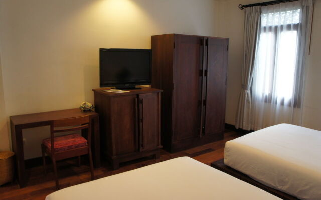 Arissara House