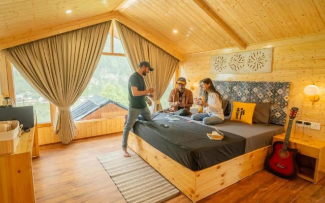 The Hosteller Old Manali, Manu Temple