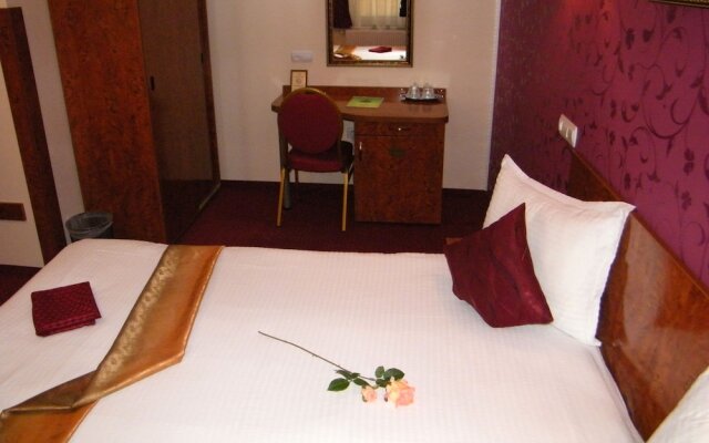 Hotel Pensiune Natural