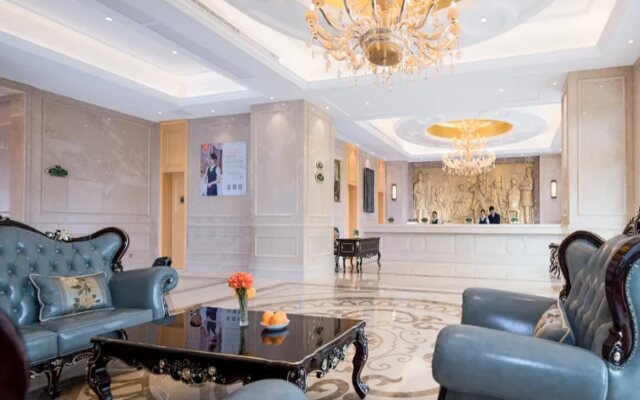 Vienna International Hotel (Huizhou Daya Bay Coastal Park Branch)