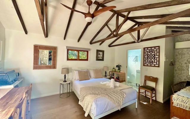 Kozyguru | Marrickville| Lovely Granny Flat Studio
