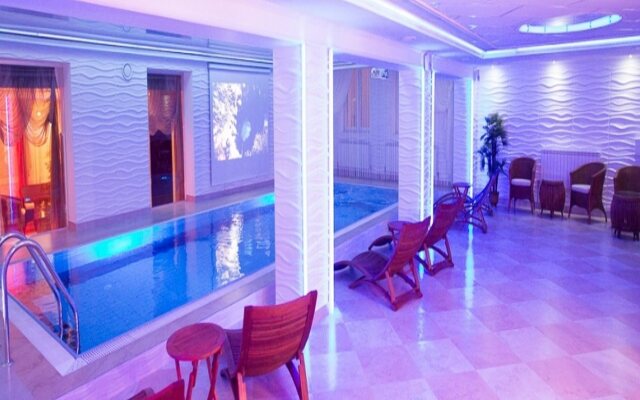 Metropol Hotel