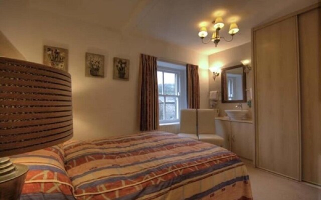 Kearton Country Hotel