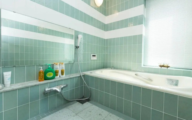 Urayasu Guesthouse