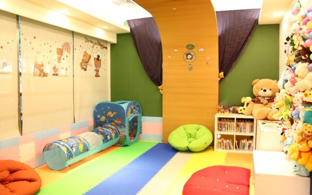 Taichung Maison de Chine-Pin Chen Building