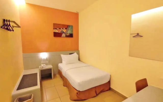 Kluang Riverview Hotel