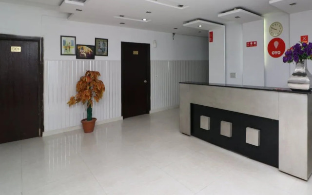 Oyo 12340 The Royal Park Plaza