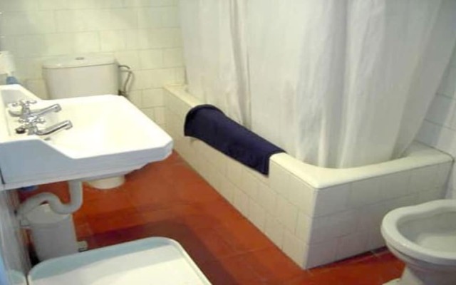 House in Llafrac - 104749 by MO Rentals