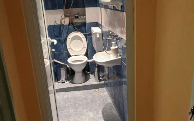 Midtown Place Apartment Loft таванска стая с баня DORIS 2