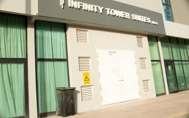 OYO 111 Infinity Suites