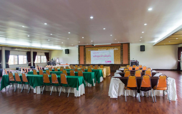 Starwell Garden Home Resort