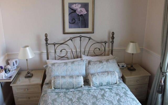 Highfield Guest House