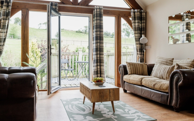 Barn in Wales With Swim Spa & Scenic Views