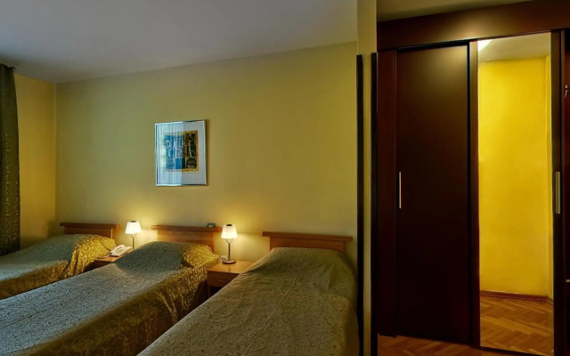 Hotel President