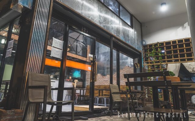 Sleepaholic Hostel