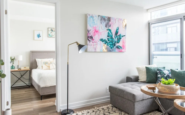 QuickStay - Upscale Condo (Lake View)